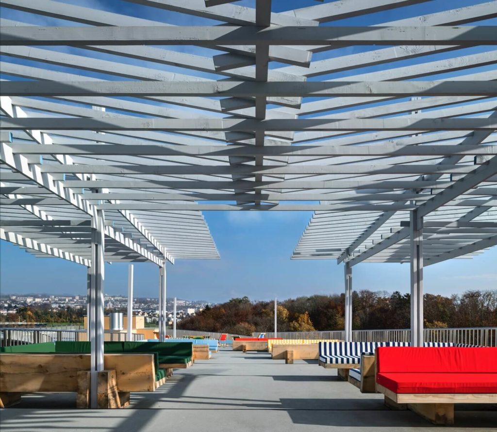 Play of Shadows at Rooftop Bar Perchoir Lausanne