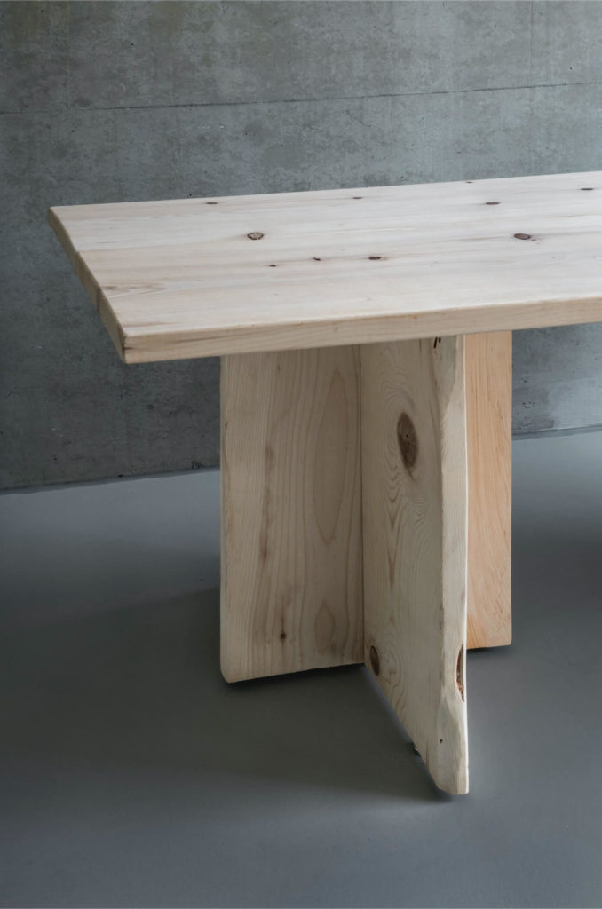 Engaged Students at Vortex Restaurant Lausanne