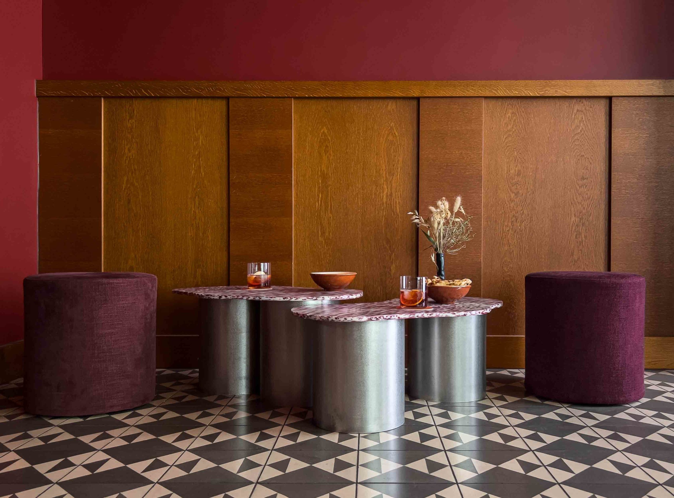 Classical red bar design in the pizzeria restaurant by HOXAR STUDIO.